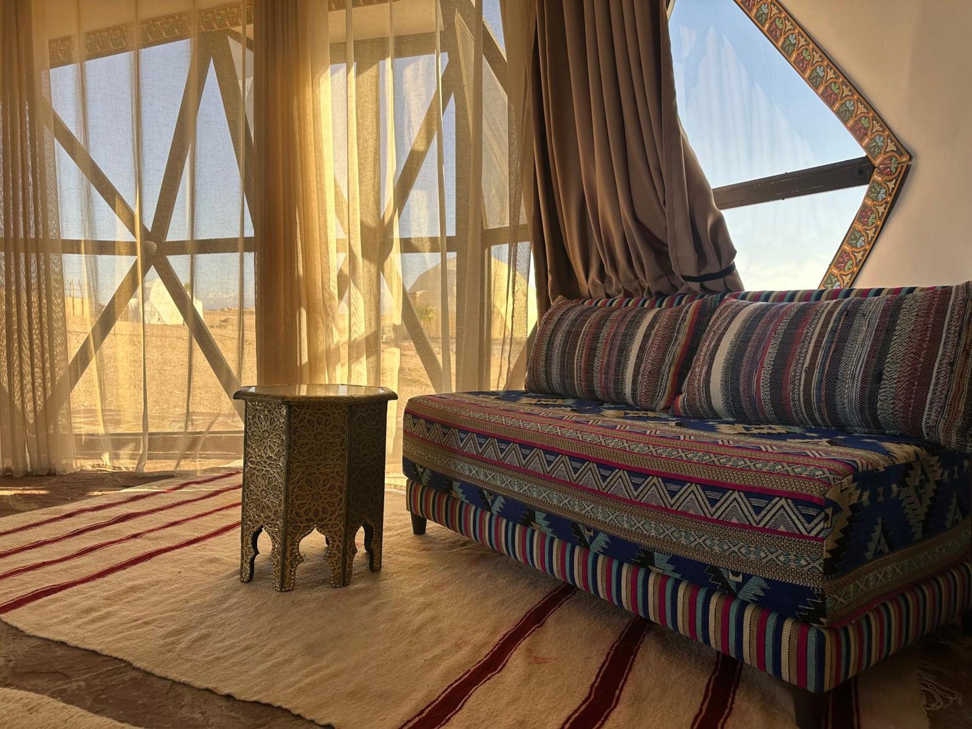 Agafay Valley Luxe tent Marrakesh
